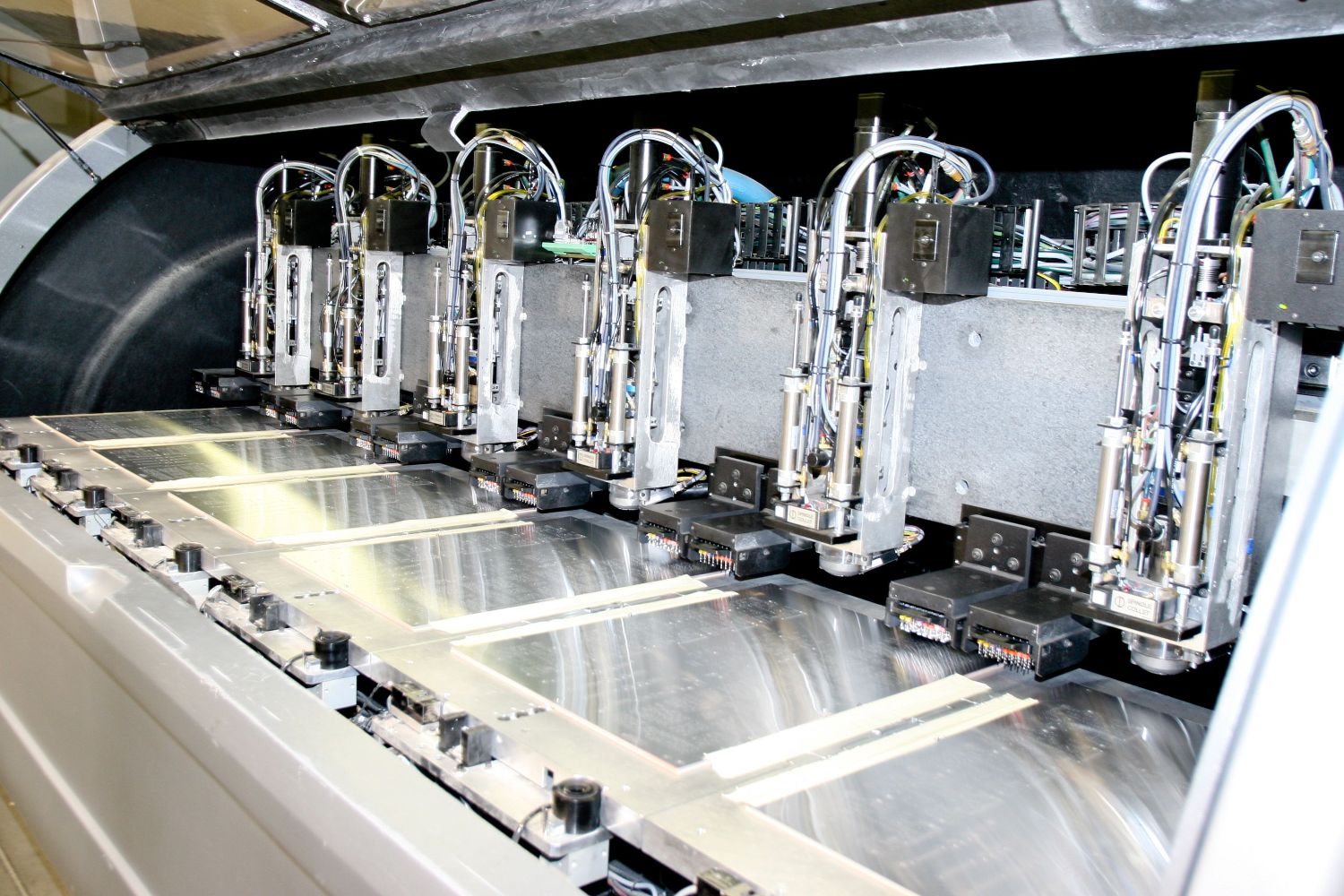 RF PCB Manufacturing